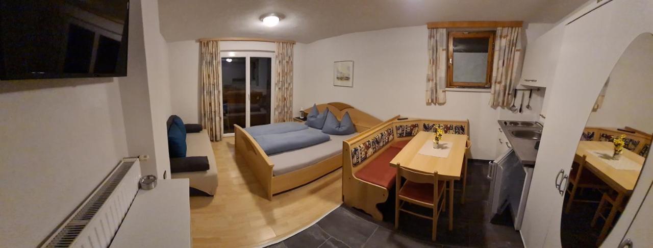 Pension Weber Gries im Sellrain Exterior photo
